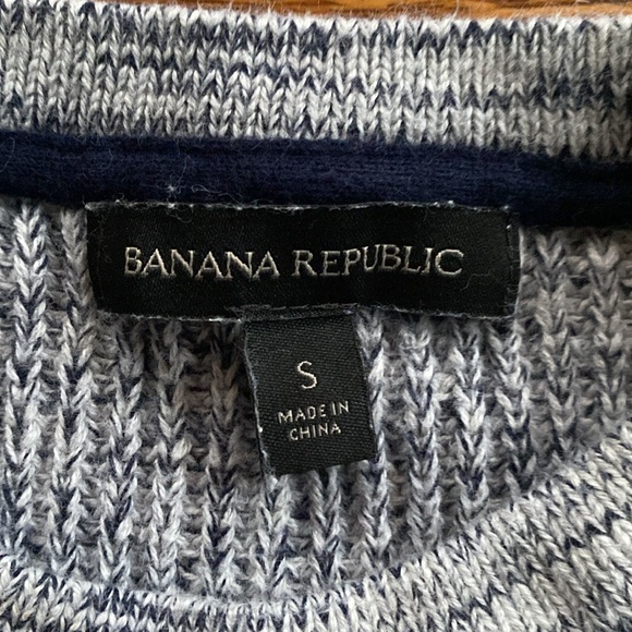 Banana Republic Grey Cotton Sweater - Picture 3 of 3